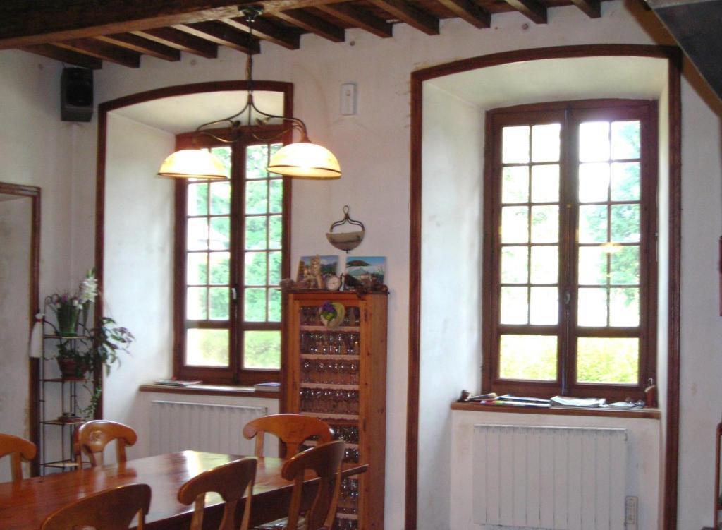 Domaine Vega Bed & Breakfast Saint-Arroman  Exterior photo